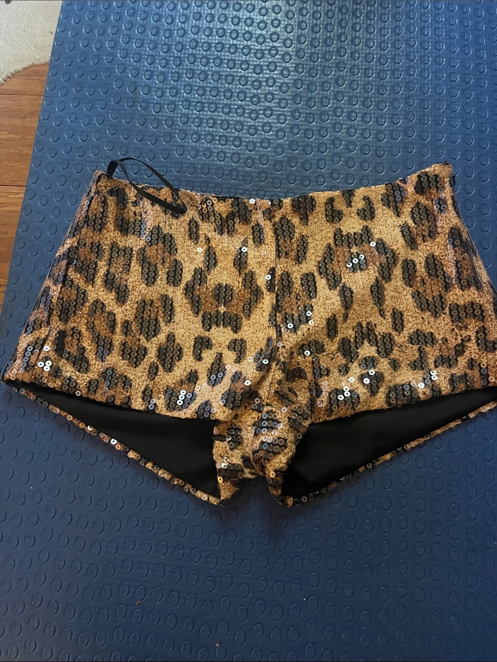 Edikted sequin leopard micro shorts size xs